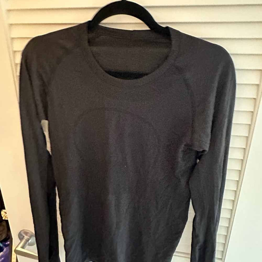 Lululemon Swiftly Tech Long-Sleeve Shirt 2.0, Black, Size 8